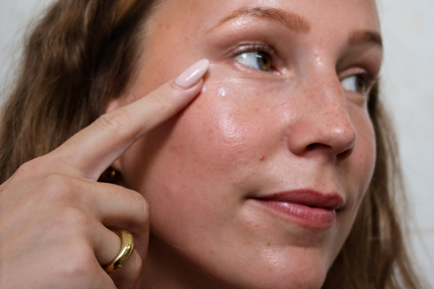 yūgen. skincare essentials Brightening Eye Cream