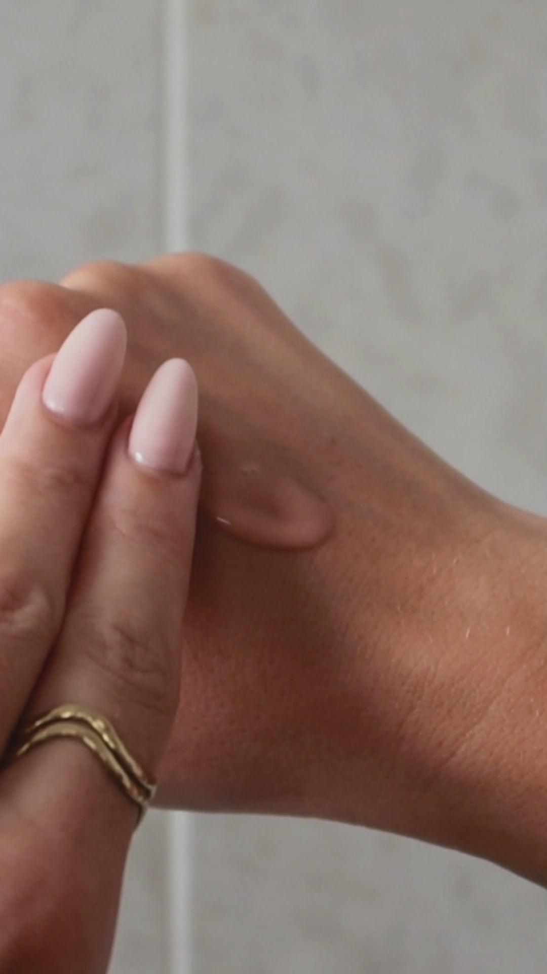 yūgen. skincare essentials Peptide Anti-Aging Serum