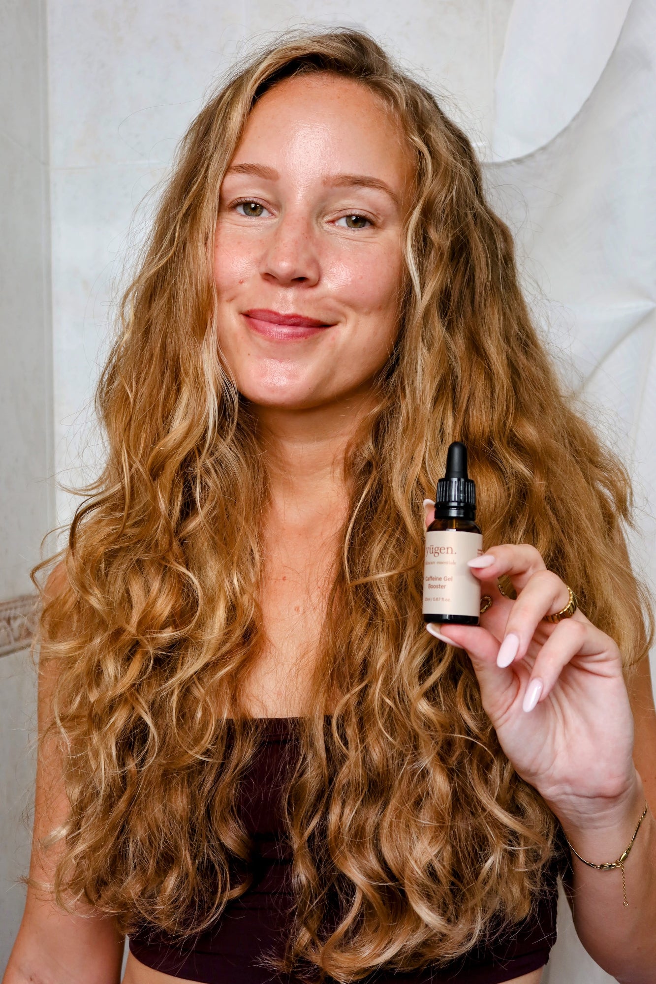 yūgen. skincare essentials Caffeine Gel Booster